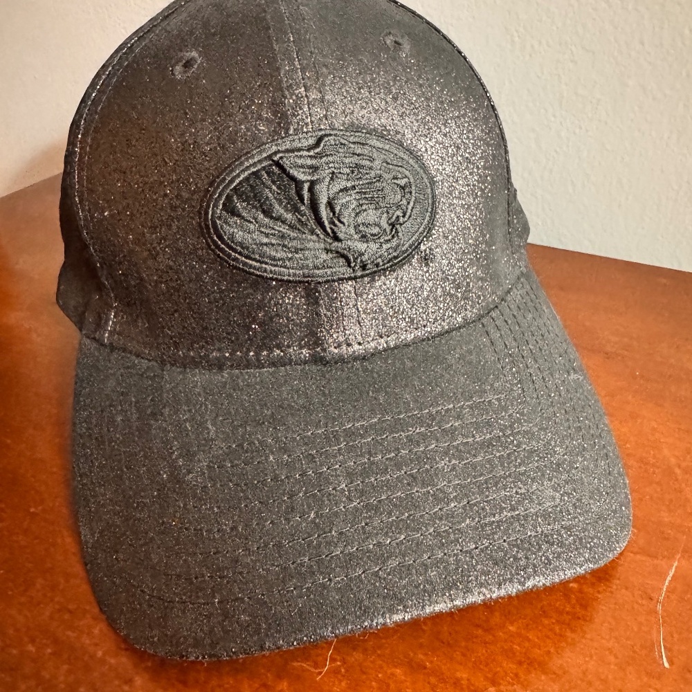 Sparkly Black Mizzou hat